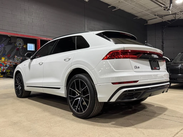 Audi Q8 Quattro* Progressiv* АвтоКредит* (ЦЕНА ДО БГ) - автомобили, коли, обяви за нови и употребявани 9