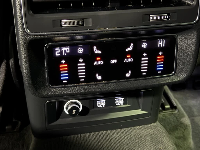 Audi Q8 Progressiv* 55 TFSI* АвтоКредит* (ЦЕНА ДО БГ) - автомобили, коли, обяви за нови и употребявани 12