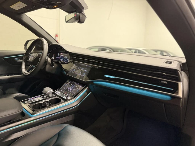 Audi Q8 * PROGRESSIV* * HeadUp* AвтоКредит* (ЦЕНА ДО БГ) - автомобили, коли, обяви за нови и употребявани 12