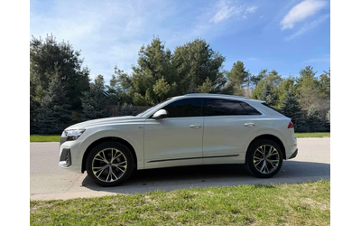 audi-q8 - 1