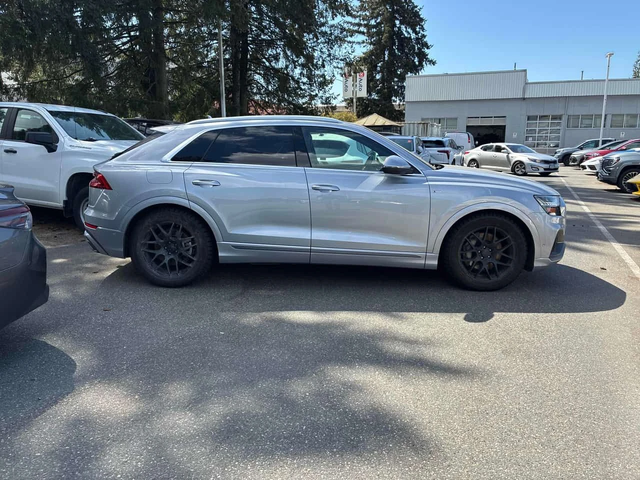Audi Q8 Technik/ПАНОРАМА/ДИСТРОНИК/360/ОБДУХВАНЕ - автомобили, коли, обяви за нови и употребявани 3