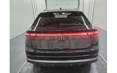 audi-q8 - 3