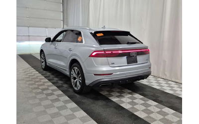 audi-q8 - 3
