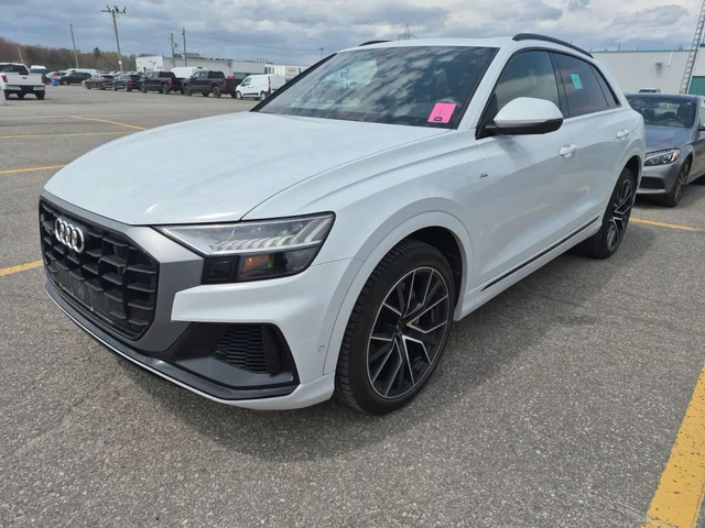 Audi Q8 PROGRESSIV| MATRIX| 360| PANO| ОБДУХ| ПОДГР| CARFX - автомобили, коли, обяви за нови и употребявани 0