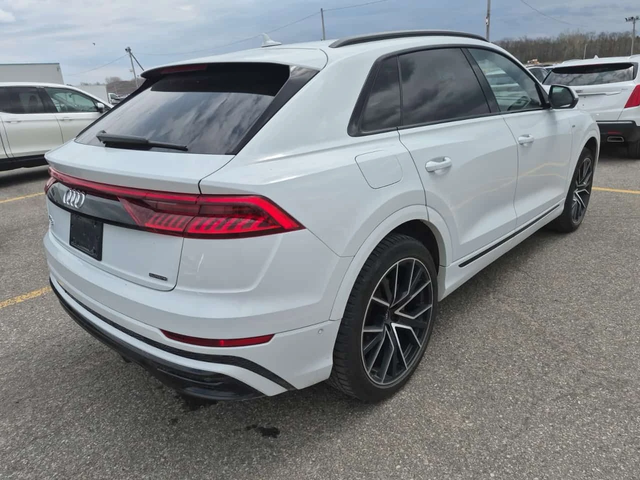 Audi Q8 PROGRESSIV| MATRIX| 360| PANO| ОБДУХ| ПОДГР| CARFX - автомобили, коли, обяви за нови и употребявани 2