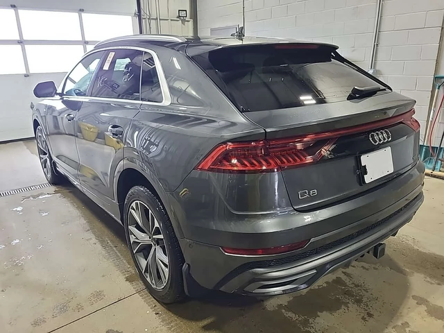 Audi Q8 55TFSI S-Line * PROGRESSIV * CARFAX * 35k km! * - автомобили, коли, обяви за нови и употребявани 3