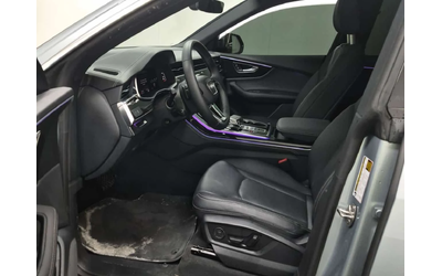 audi-q8 - 4