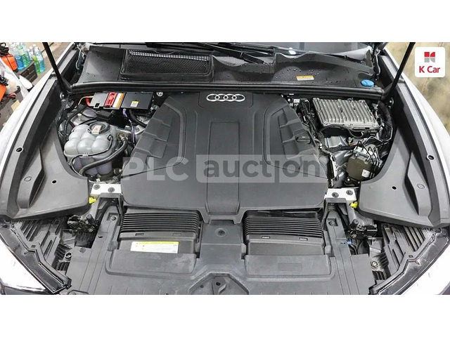 Audi Q8 ОБДУХВАНЕ * ДИСТРОНИК * 360 * ПАНОРАМА - автомобили, коли, обяви за нови и употребявани 5