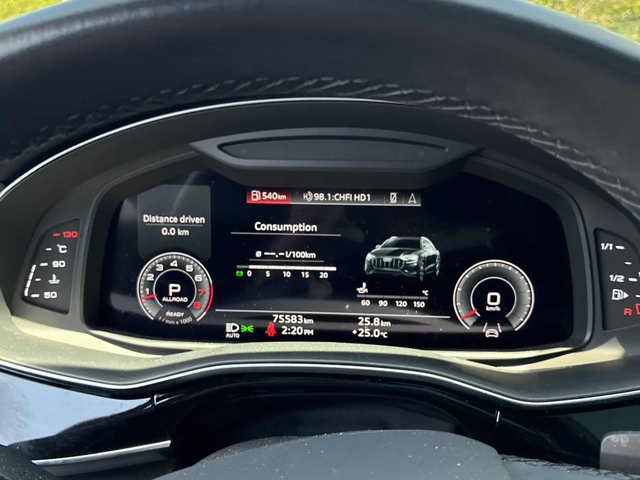 Audi Q8 Technik * Keyless * CARFAX * АВТО КРЕДИТ * - автомобили, коли, обяви за нови и употребявани 10