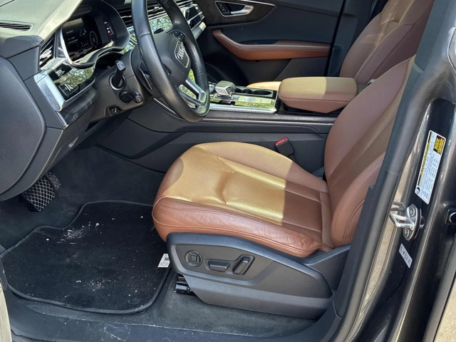 Audi Q8 Technik * Keyless * CARFAX * АВТО КРЕДИТ * - автомобили, коли, обяви за нови и употребявани 8