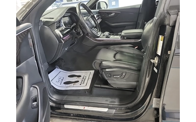 audi-q8 - 4