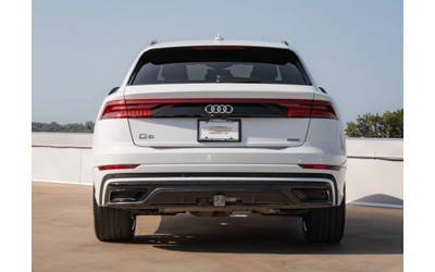 audi-q8 - 3