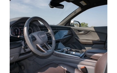 audi-q8 - 4