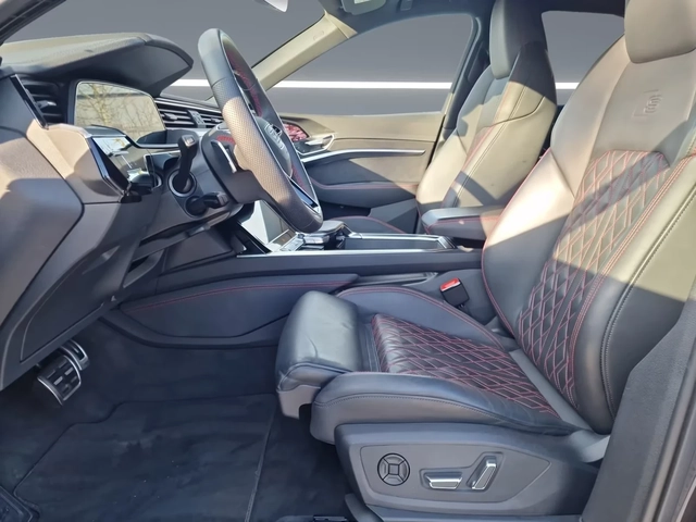 Audi Q8 e-tron 50Q SpB 3x S-Line 360 Matrix AIR PANO DISTR - автомобили, коли, обяви за нови и употребявани 9