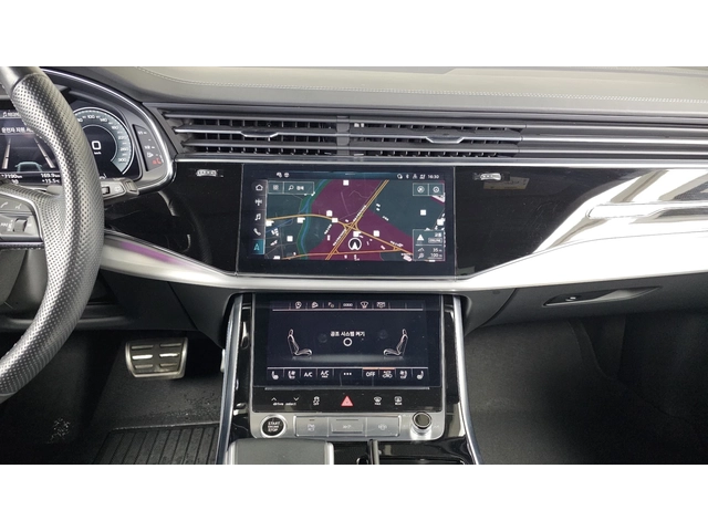 Audi Q8 MATRIX* DIS* SOFT-CLOSE* МАСАЖ* ОБДУХ* 360* HUD* S - автомобили, коли, обяви за нови и употребявани 9