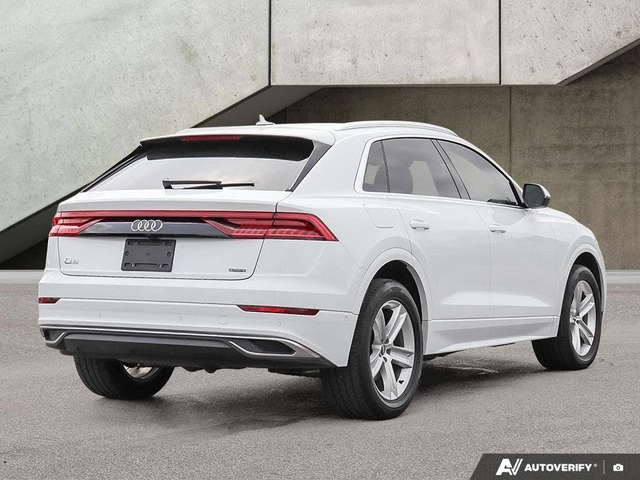 Audi Q8 55 TFSI Quattro Progressiv* DISTRONIC* 360* PANO* - автомобили, коли, обяви за нови и употребявани 4