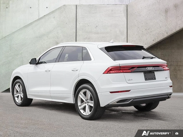 Audi Q8 55 TFSI Quattro Progressiv* DISTRONIC* 360* PANO* - автомобили, коли, обяви за нови и употребявани 6