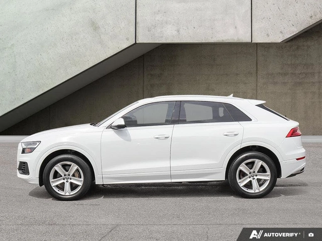 Audi Q8 55 TFSI Quattro Progressiv* DISTRONIC* 360* PANO* - автомобили, коли, обяви за нови и употребявани 7