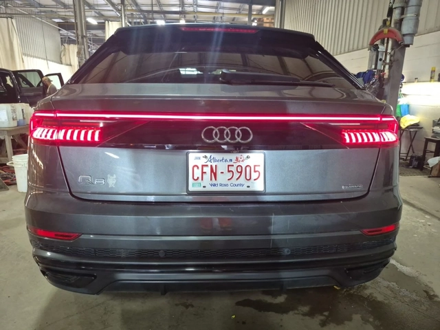 Audi Q8 PROGRESSIV* QUATTRO* ПОДГРЕВ* ОБДУХВАНЕ* ПАНО* - автомобили, коли, обяви за нови и употребявани 12