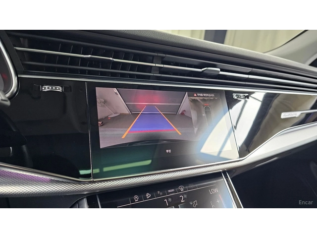 Audi Q8 45 TDI QUATTRO PREMIUM* HUD* КОЖА* ОБДУХВ* НАВИ* П - автомобили, коли, обяви за нови и употребявани 11
