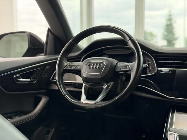Audi Q8 55TFSI* BLACK OPTIC* MATRIX* ОБДУХ* БЕЗ ИНЦИДЕНТИ - автомобили, коли, обяви за нови и употребявани 9