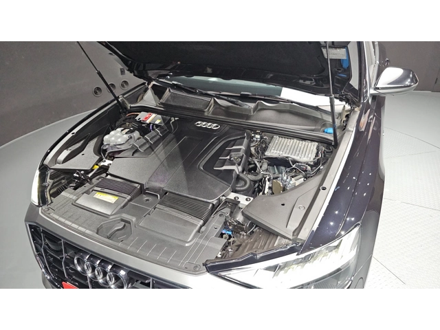 Audi Q8 45 TDI Quattro Premium - автомобили, коли, обяви за нови и употребявани 15