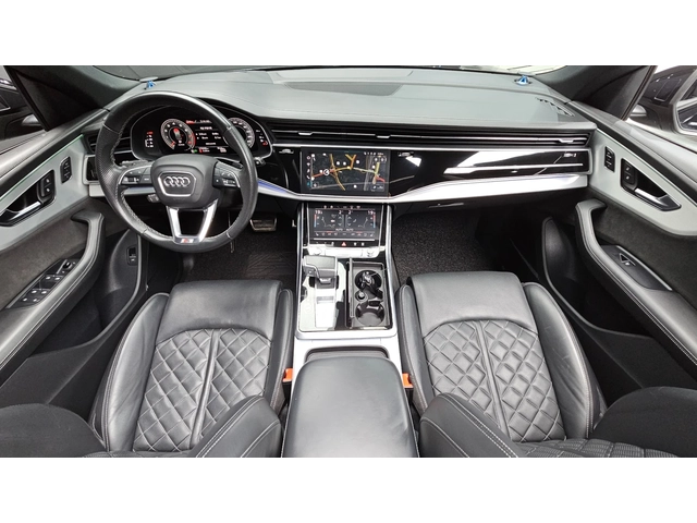 Audi Q8 55 TFSI quattro Premium - автомобили, коли, обяви за нови и употребявани 6