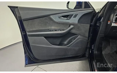 Audi Q8 45 TDI quattro Premium - автомобили, коли, обяви за нови и употребявани 9