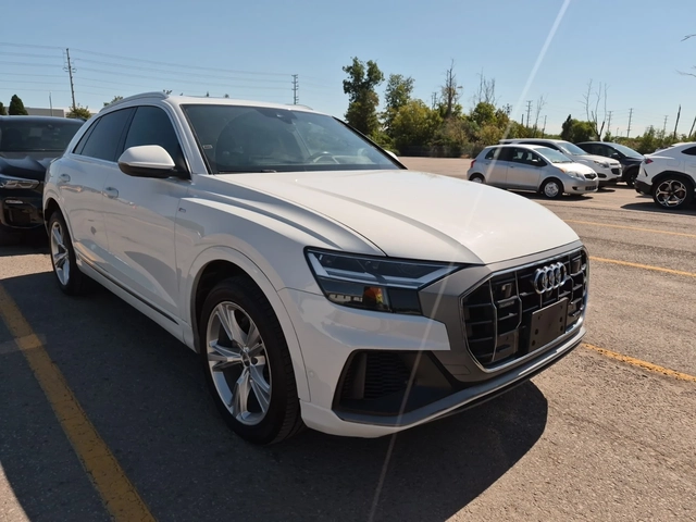 Audi Q8 55 TFSI Quattro Progressiv - автомобили, коли, обяви за нови и употребявани 1