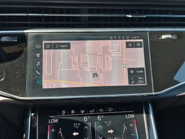 Audi Q8 55 TFSI Quattro Progressiv - автомобили, коли, обяви за нови и употребявани 8