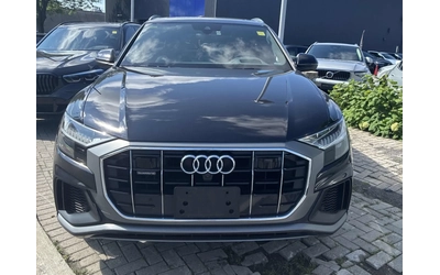 audi-q8 - 1
