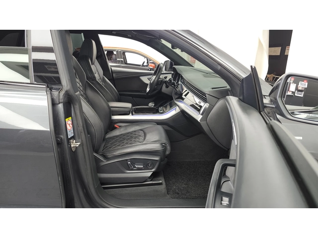 Audi Q8 55 TFSI Quattro Premium | 360 | Soft close| Масаж - автомобили, коли, обяви за нови и употребявани 10