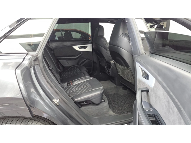 Audi Q8 55 TFSI Quattro Premium | 360 | Soft close| Масаж - автомобили, коли, обяви за нови и употребявани 11