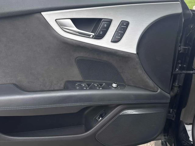 Audi Quattro * 4.0 TFSI tiptronic* ПОДГРЕВ* KEYLESS* - автомобили, коли, обяви за нови и употребявани 12