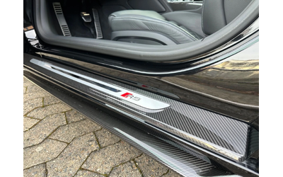 Audi R8 5.2 quattro - автомобили, коли, обяви за нови и употребявани 14