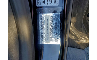 Audi R8, 2022 г., 46442 км, 0 к.с. - автомобили, коли, обяви за нови и употребявани 11