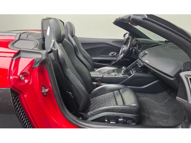 Audi R8 V10 SPYDER - автомобили, коли, обяви за нови и употребявани 10