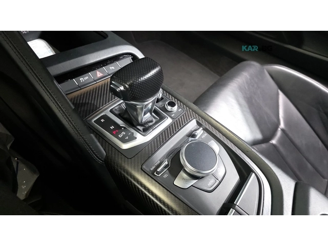 Audi R8 5.2 V10 Plus Coupe - автомобили, коли, обяви за нови и употребявани 8