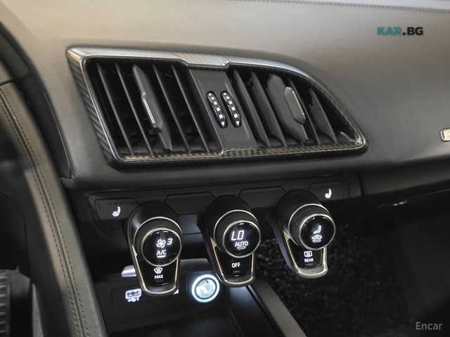 Audi R8 5.2 V10 Plus Coupe - автомобили, коли, обяви за нови и употребявани 10