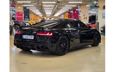 audi-r8 - 3