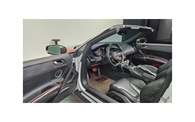 Audi R8 - автомобили, коли, обяви за нови и употребявани 10