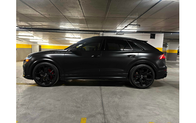 audi-rs-q8-4-0l-8cyl-awd - 1