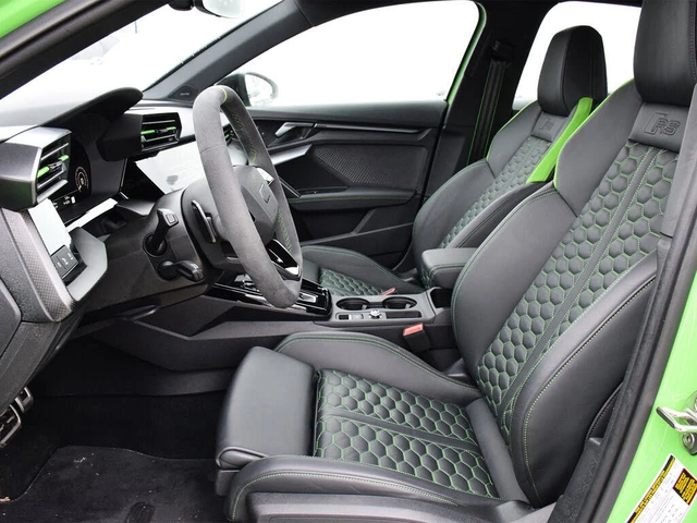 Audi Rs3 2.5T* quattro* AвтоКредит * (ЦЕНА ДО БГ) - автомобили, коли, обяви за нови и употребявани 11