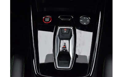 Audi Rs3 2.5T* quattro* AвтоКредит * (ЦЕНА ДО БГ) - автомобили, коли, обяви за нови и употребявани 16