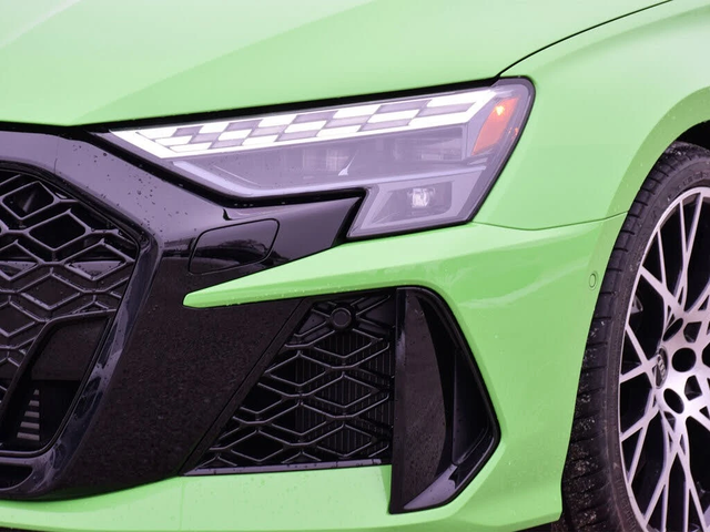 Audi Rs3 2.5T* quattro* AвтоКредит * (ЦЕНА ДО БГ) - автомобили, коли, обяви за нови и употребявани 6