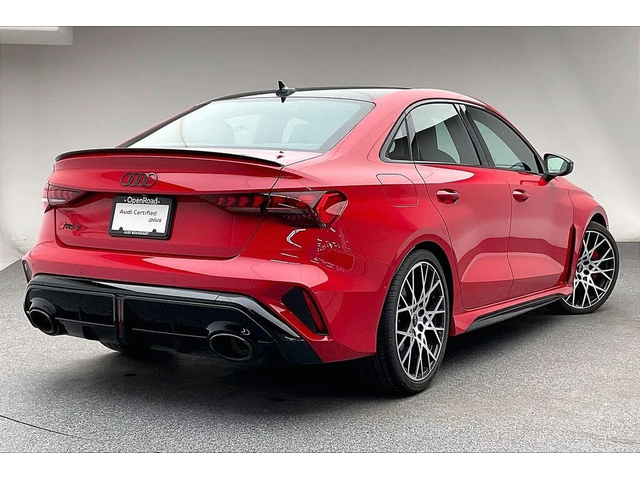 Audi Rs3 2.5T* quattro* AвтоКредит * (ЦЕНА ДО БГ) - автомобили, коли, обяви за нови и употребявани 5