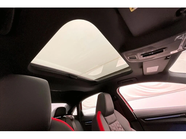 Audi Rs3 2.5T* quattro* AвтоКредит * (ЦЕНА ДО БГ) - автомобили, коли, обяви за нови и употребявани 8