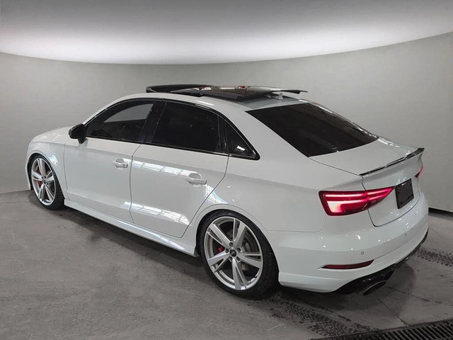 Audi Rs3 2.5 TFSI* quattro* AвтоКредит * (ЦЕНА ДО БГ) - автомобили, коли, обяви за нови и употребявани 3