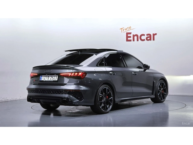 Audi Rs3 TFSI* 2.5* КОЖА* ПОДГРЕВ* НАВИ* ПАНО* КАМЕРИ - автомобили, коли, обяви за нови и употребявани 1
