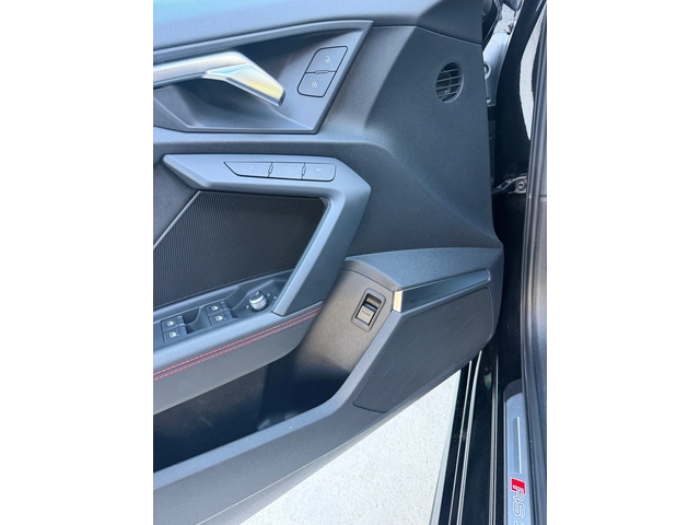 Audi Rs3 Бартер лизинг - автомобили, коли, обяви за нови и употребявани 15